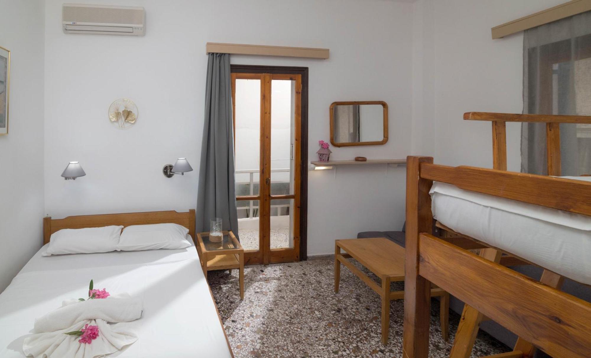 Minoa Sea Rooms Tsoútsouros Pokoj fotografie